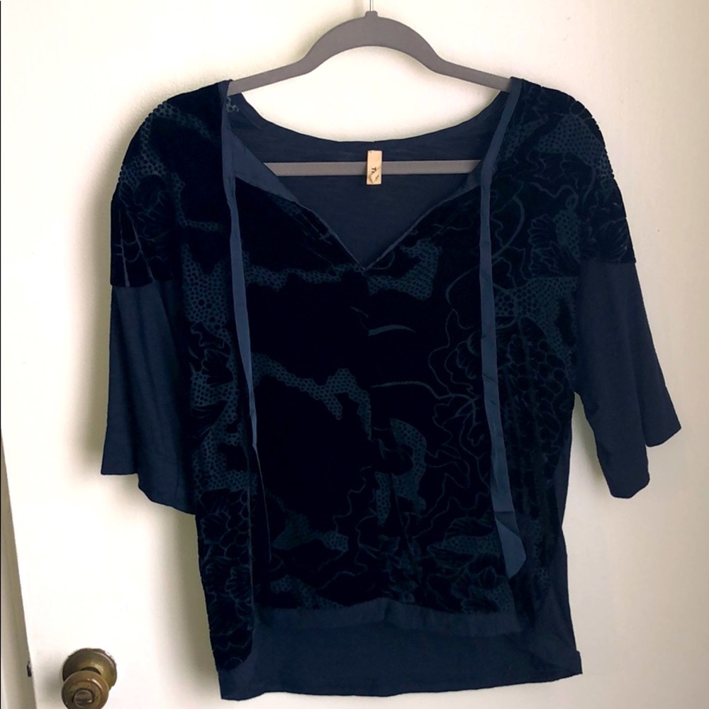 Beautiful Tiny Marbella Velvet Shirt Blouse